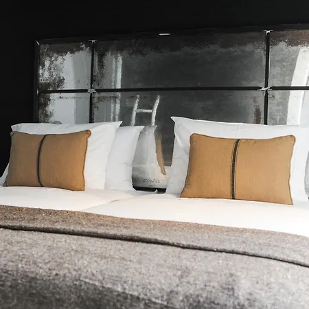 Mo House Gasthuis 3*
